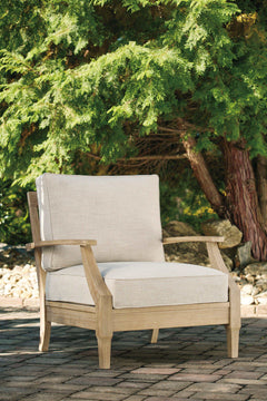 Clare View Outdoor Seating Group / 3pc - Ornate Home
