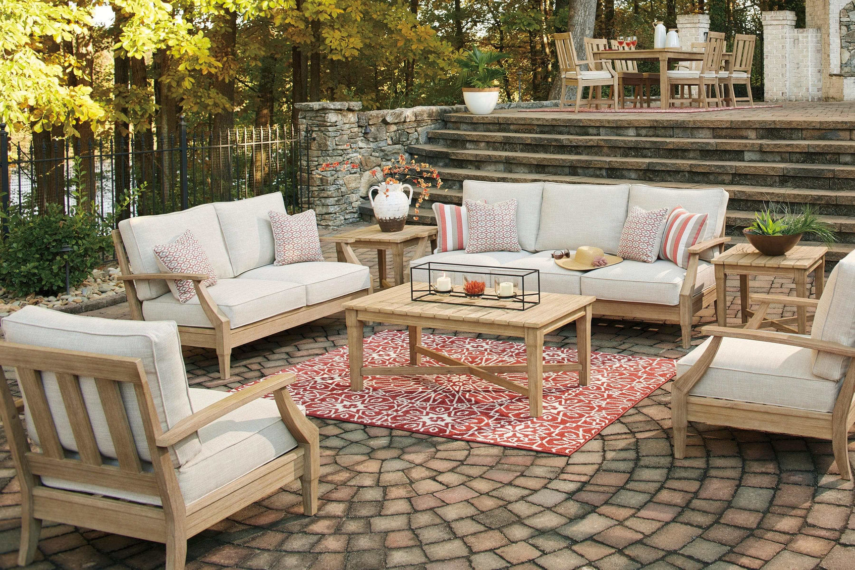 Clare View Outdoor Seating Group / 4pc - Ornate Home