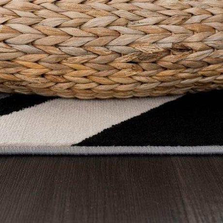 Crystal Gray/Cream Modern Geometric Indoor Non Slip Area Rugs - Ornate Home