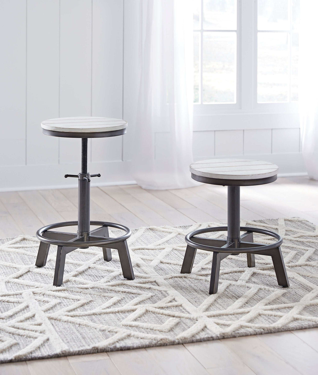 Torjin Vintage White Counter Height Bar Stool (Set of 2) - Ornate Home