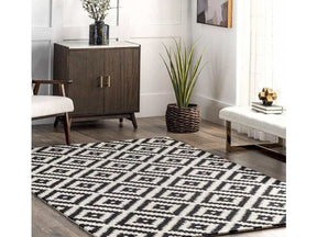 Diamond Black & White Medium Rug 5'2" x 7'3" - Ornate Home