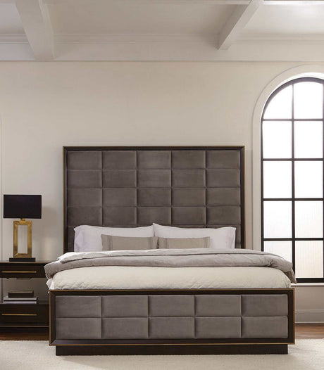 Durango Smoked Peppercorn & Grey Queen Bed - Ornate Home