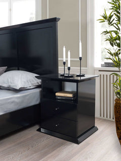 Erika Black 4-Piece Queen Bedroom Set - Ornate Home