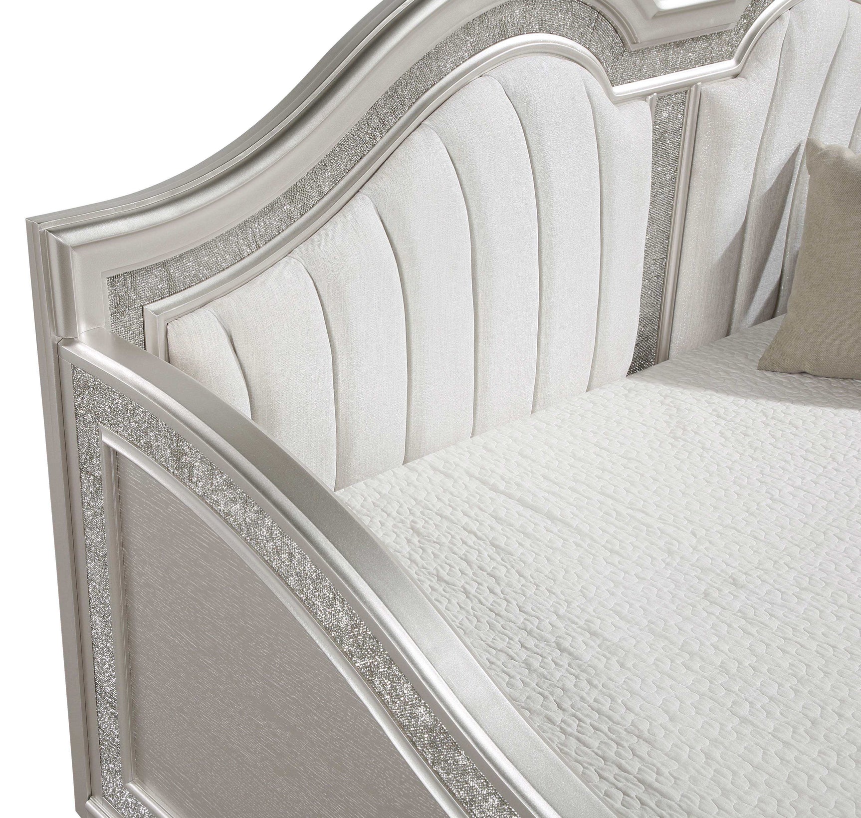Evangeline Ivory / Silver Oak Twin Daybed - Ornate Home