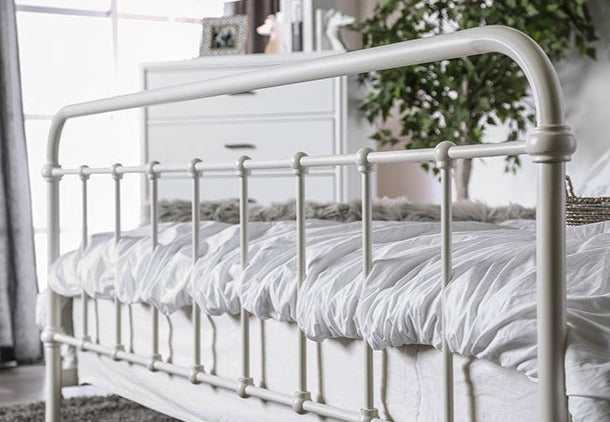 Iria Vintage White California King Bed - Ornate Home