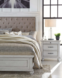 Kanwyn Whitewash California King Bed w/ UPH HB - Ornate Home