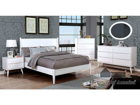 Lennart White 4 Pc. Queen Bedroom Set w/ Oval Mirror - Ornate Home