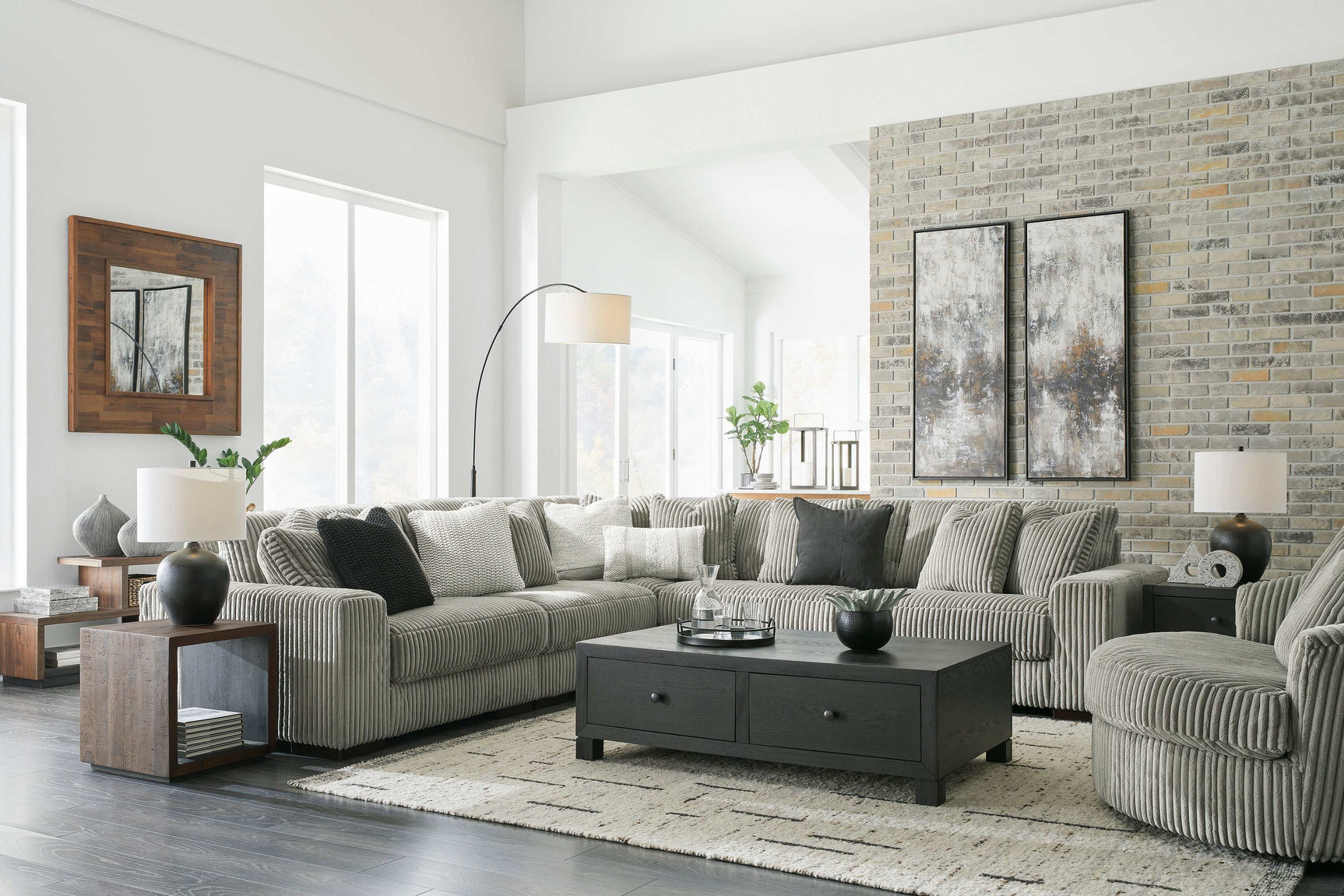 Lindyn Fog Modular Sectional Units - Ornate Home