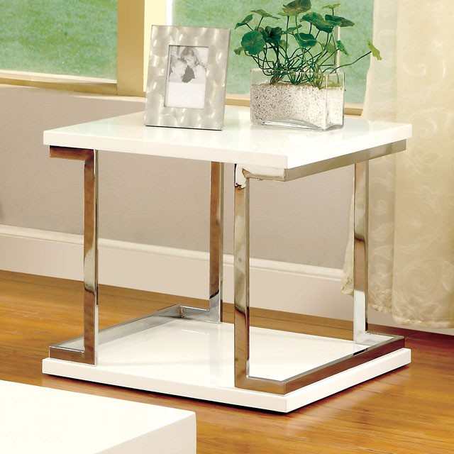 Meda White/Chrome End Table - Ornate Home