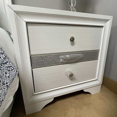 Naima White 4pc Queen Bedroom Set - Ornate Home