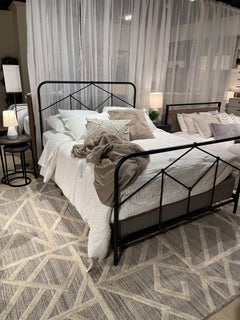 Nashburg Queen Metal Bed - Ornate Home
