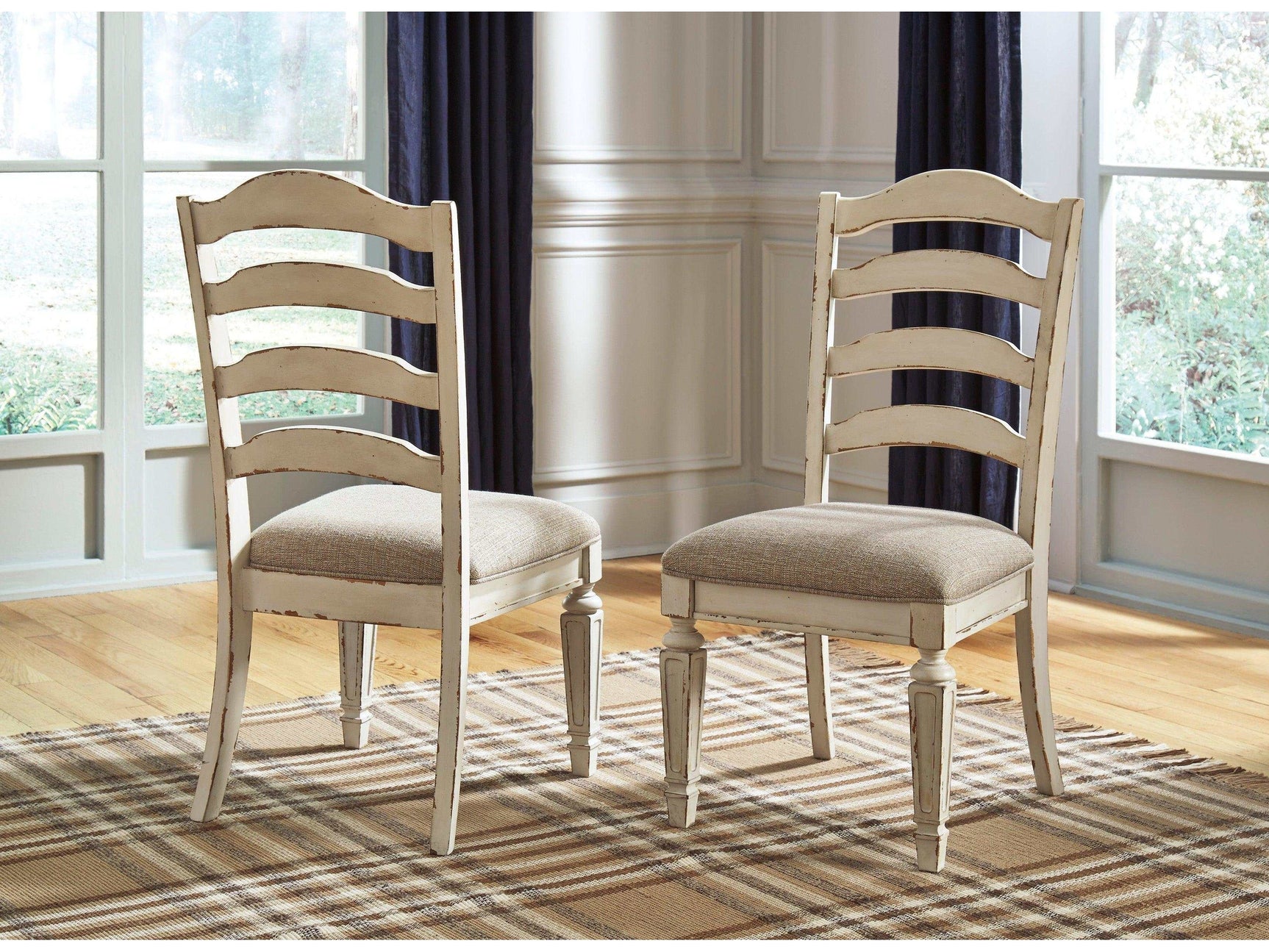 Realyn Chipped White Dining Room Set / 5pc - Ornate Home