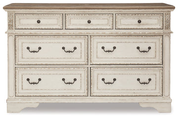 Realyn Dresser w/ 7 Drawer - Ornate Home