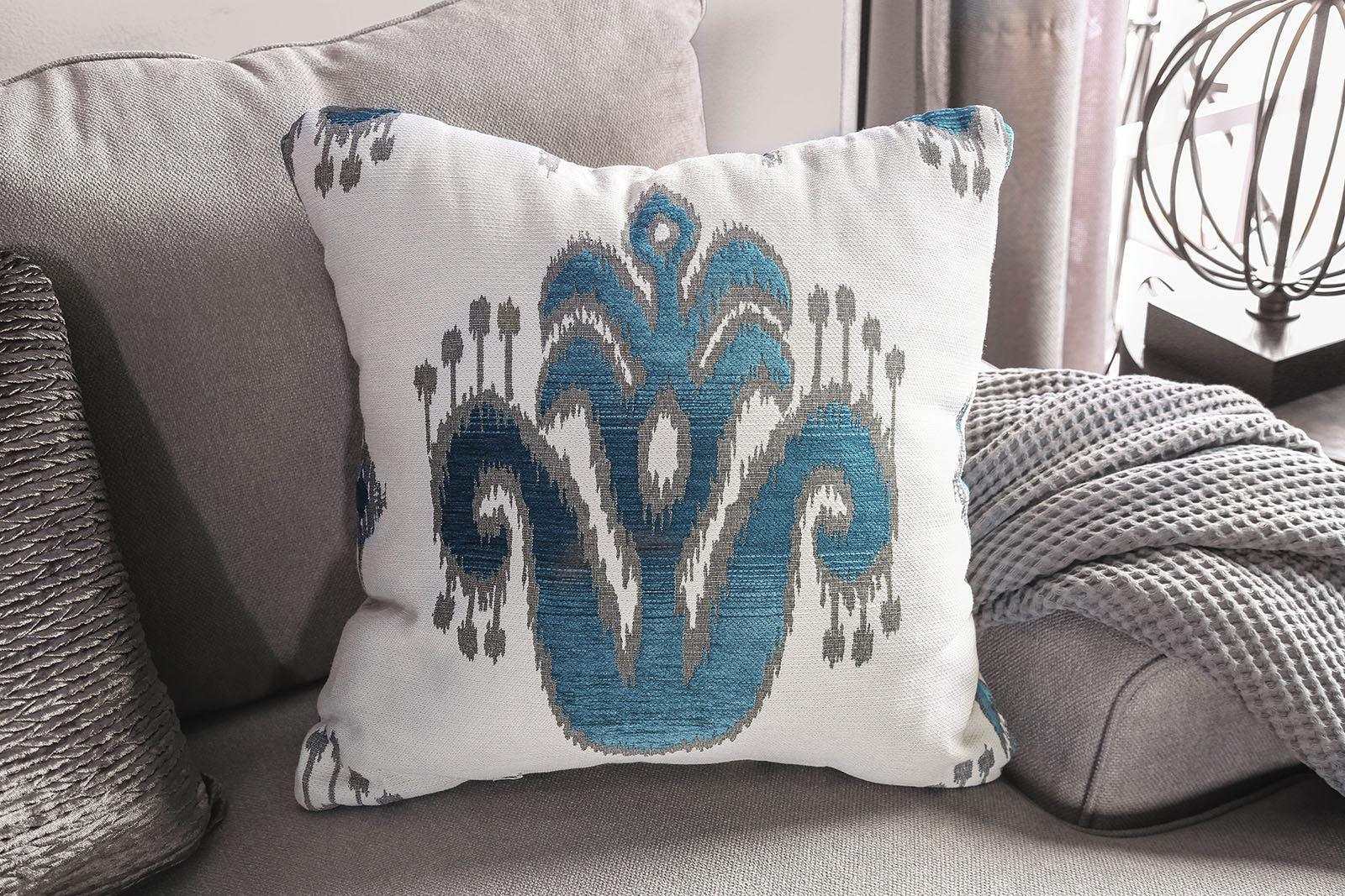 Renesmee Gray & Silver Stationary Loveseat - Ornate Home