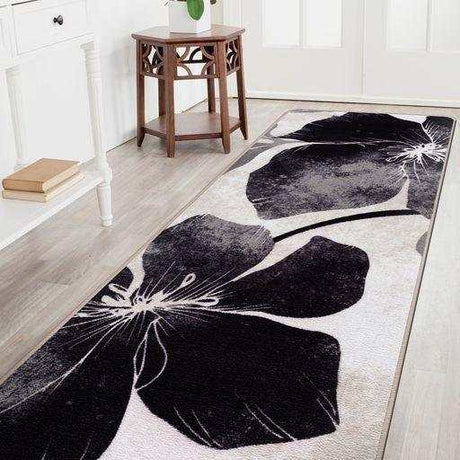 Solana Black/Gray Floral Indoor NonSlip Area Rugs - Ornate Home