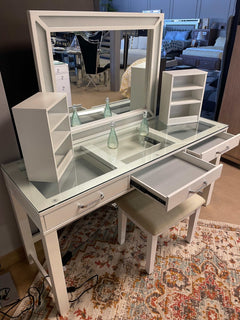Stephanie White Vanity Set / 3pc - Ornate Home