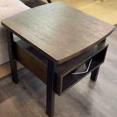 Vailbry Brown End Table - Ornate Home