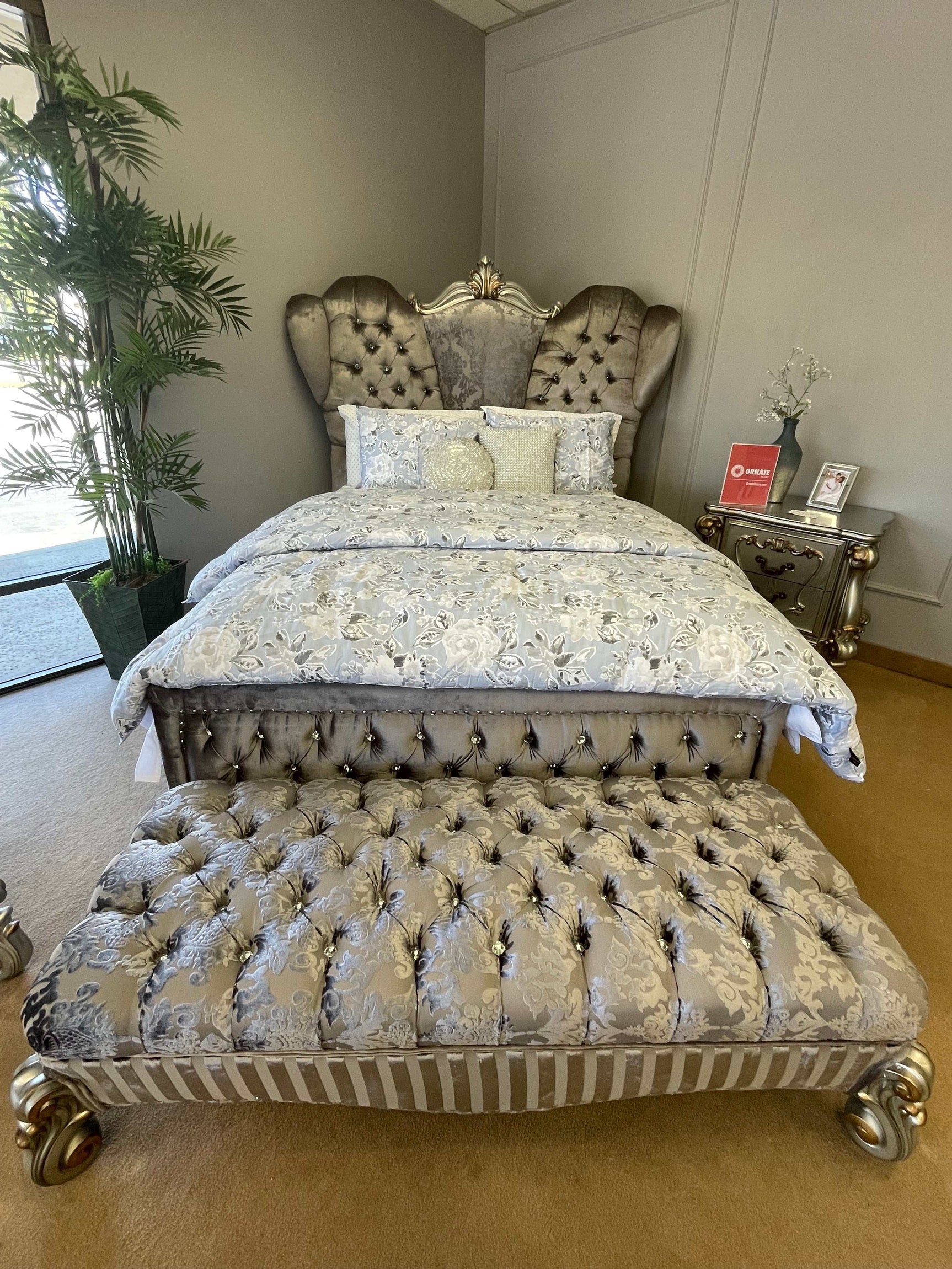 Versailles Antique Platinum Velvet Queen Bed - Ornate Home