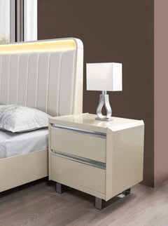 Viola Cream High Gloss Lacquer 4-Piece Queen Bedroom Set - Ornate Home
