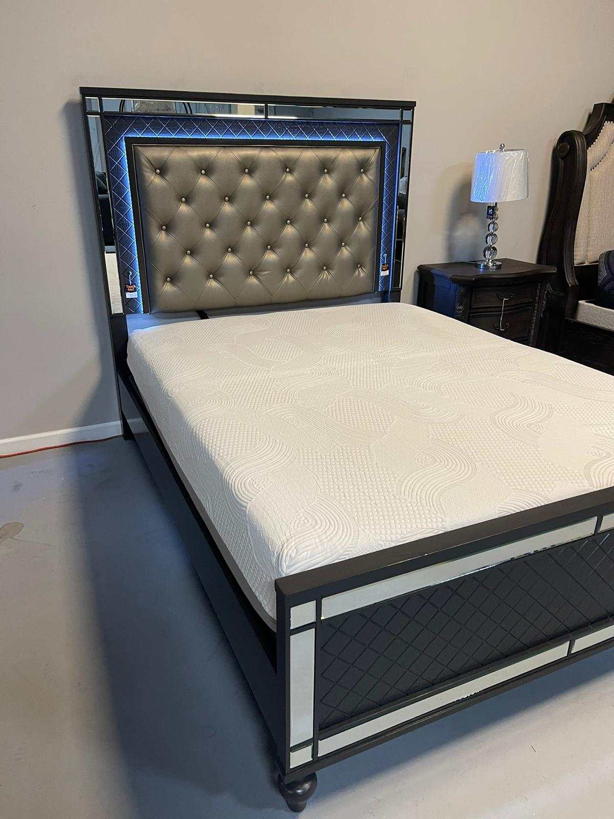 Refino Gray Queen Panel Bed w/ LED HB - Ornate Home