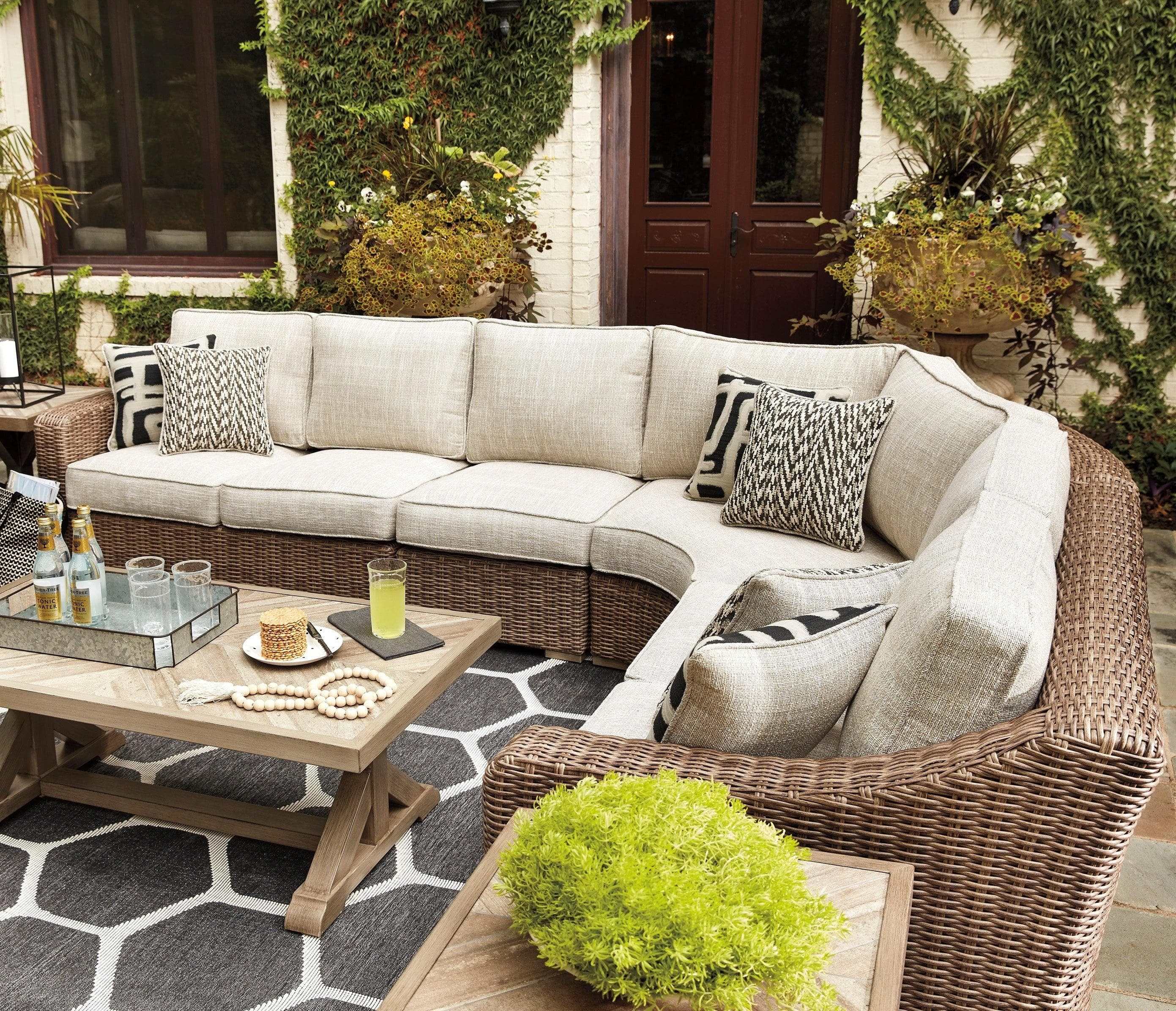 Beachcroft Beige 4pc Outdoor Sectional Set w/ Cushion - Ornate Home