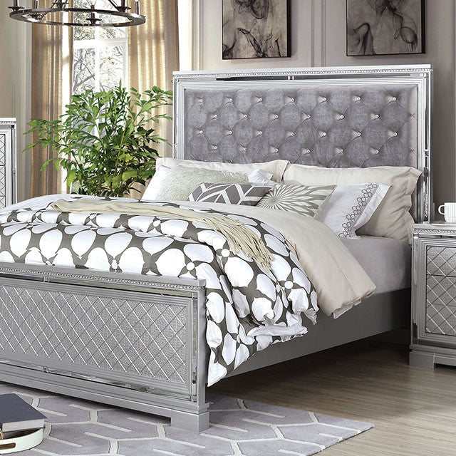 Belleterre Gray/Silver & Mirrored 4pc Queen Panel Bedroom Set - Ornate Home