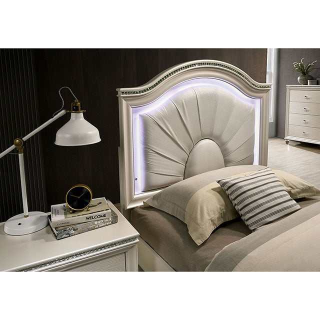 Allie Pearl White Full Bed - Ornate Home