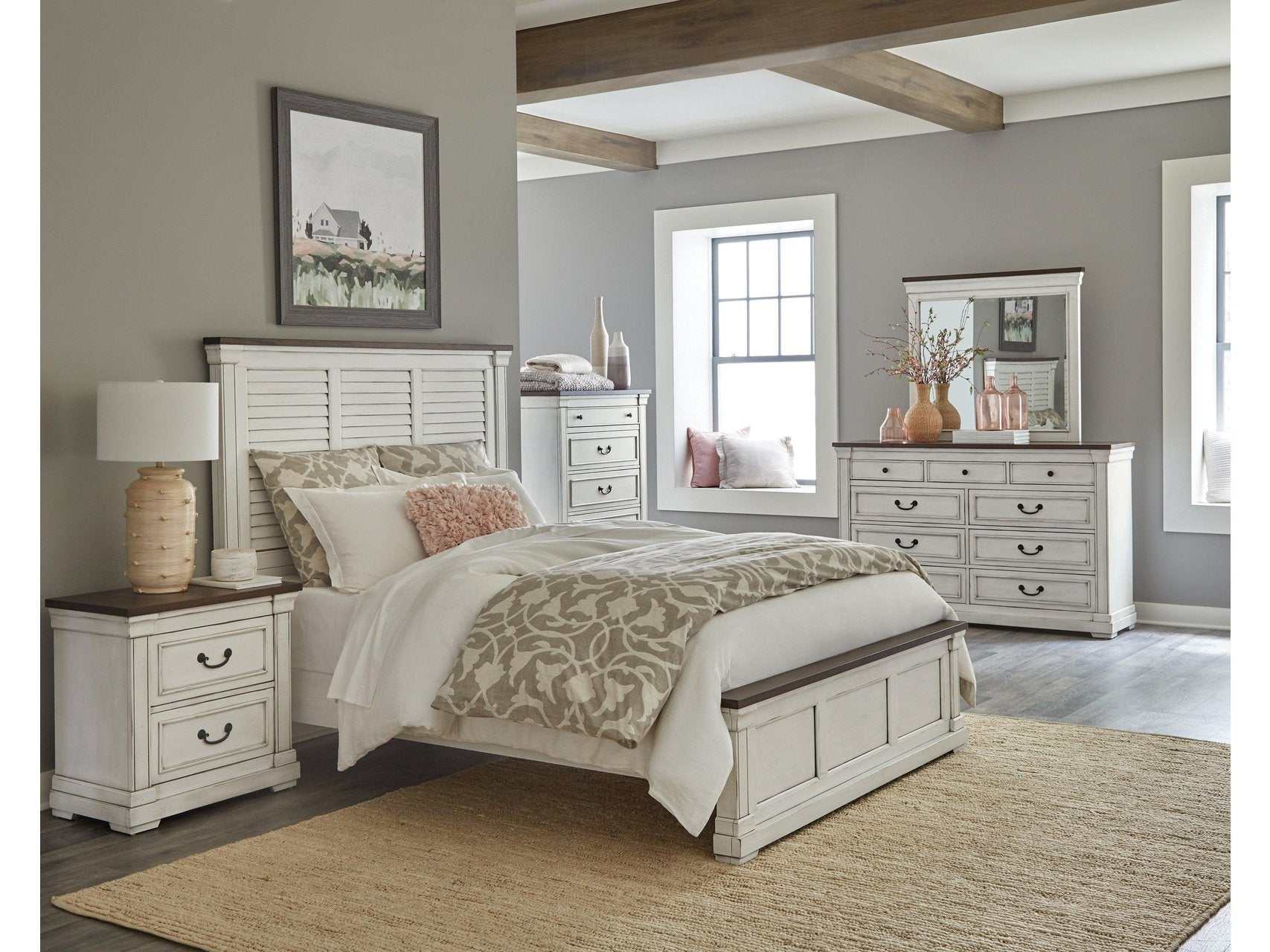 Hillcrest - White - 4pc California King Panel Bedroom Set Ornate Furniture