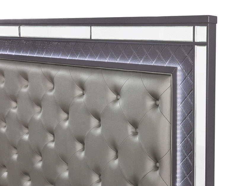 Refino Gray Queen Panel Bedroom Set / 4pc - Ornate Home